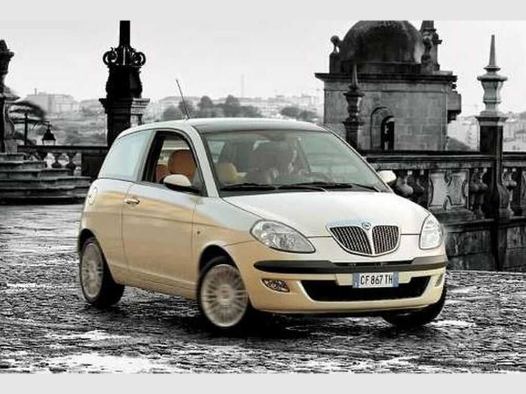 Lancia Ypsilon