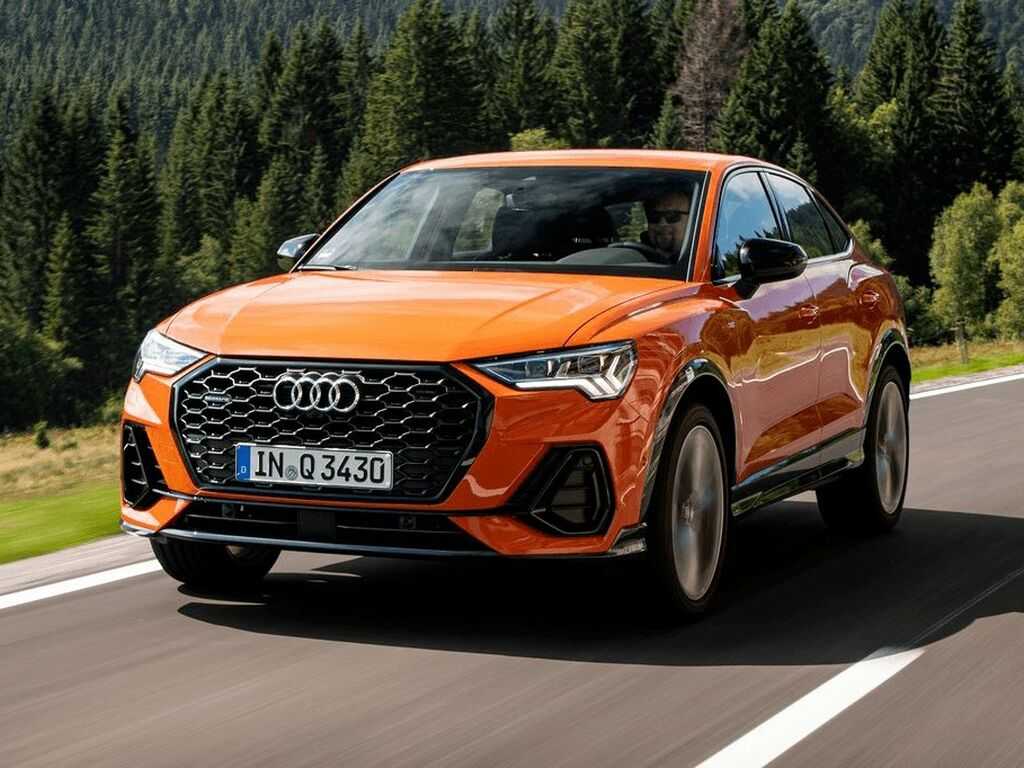 Audi Q3 F3