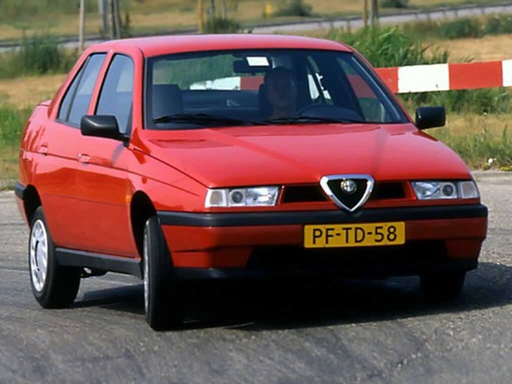 Alfa Romeo 155